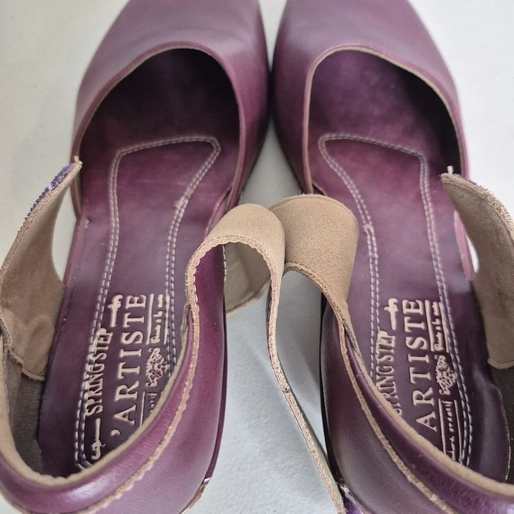 L'Artiste Spring Step GLOSS Wedge Heel Mary Janes - Size 7.5